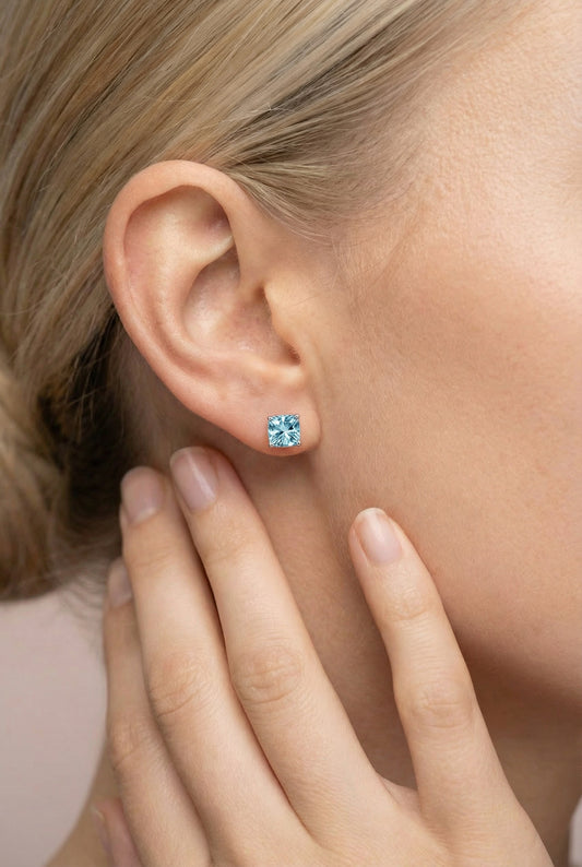 AÏNE Blue Topaz Studs White Gold