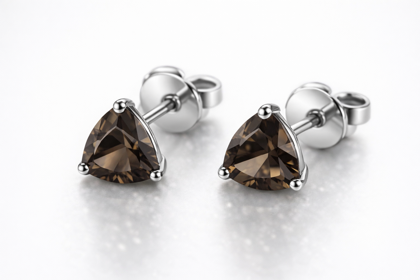 AÏNE Smoky Quartz Studs White Gold