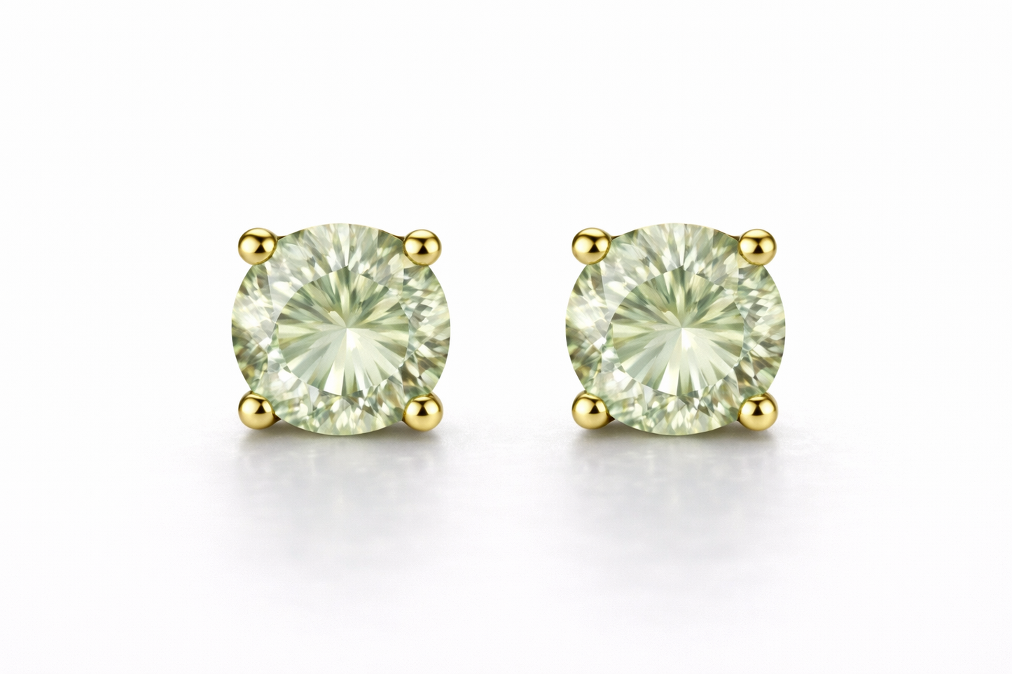 AÏNE Veil Beryl Studs in Yellow Gold
