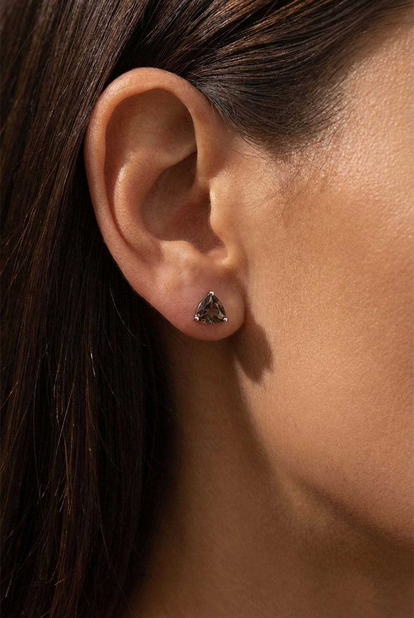 AÏNE Smoky Quartz Studs White Gold