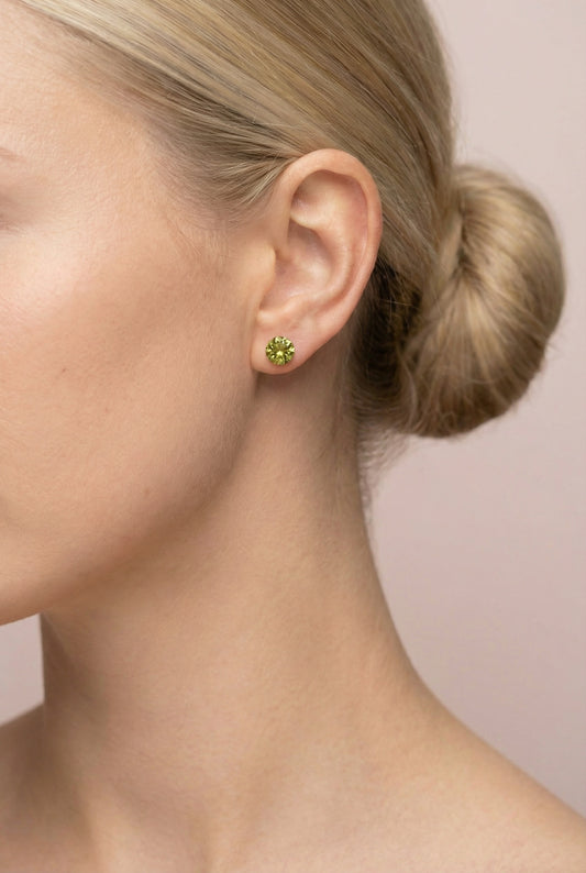AÏNE Veil Beryl Studs in Yellow Gold