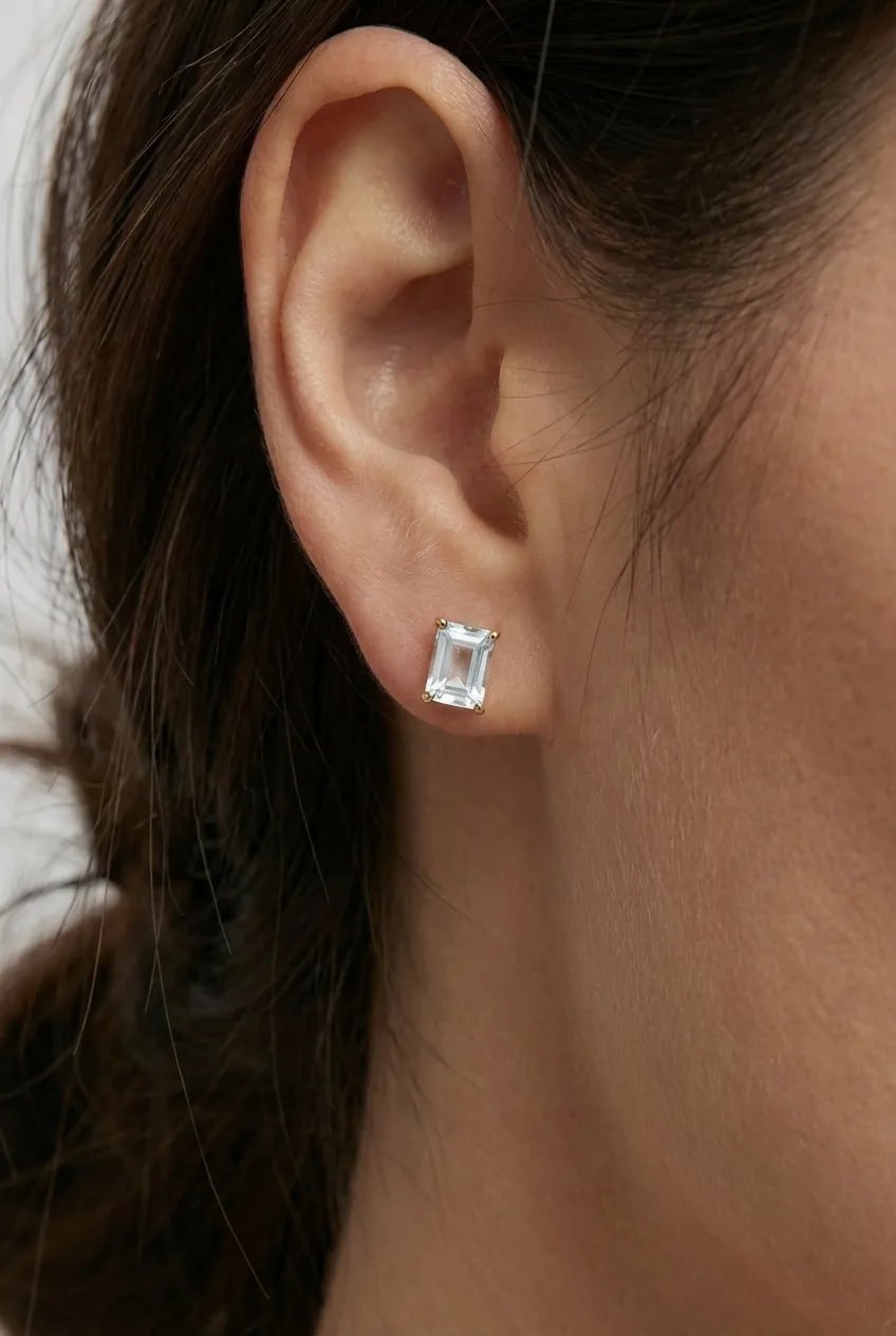 AÏNE Sheer Topaz Studs Yellow Gold